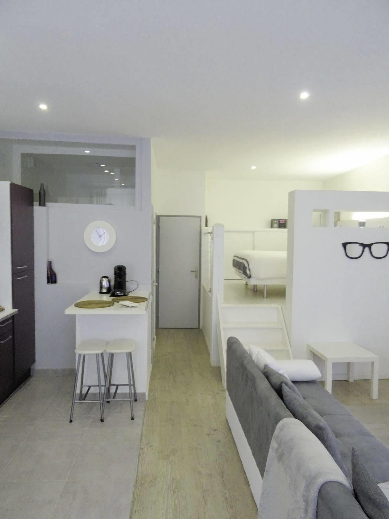 Ferienwohnung Unsejouranantes- Loft Cassard Exterior foto